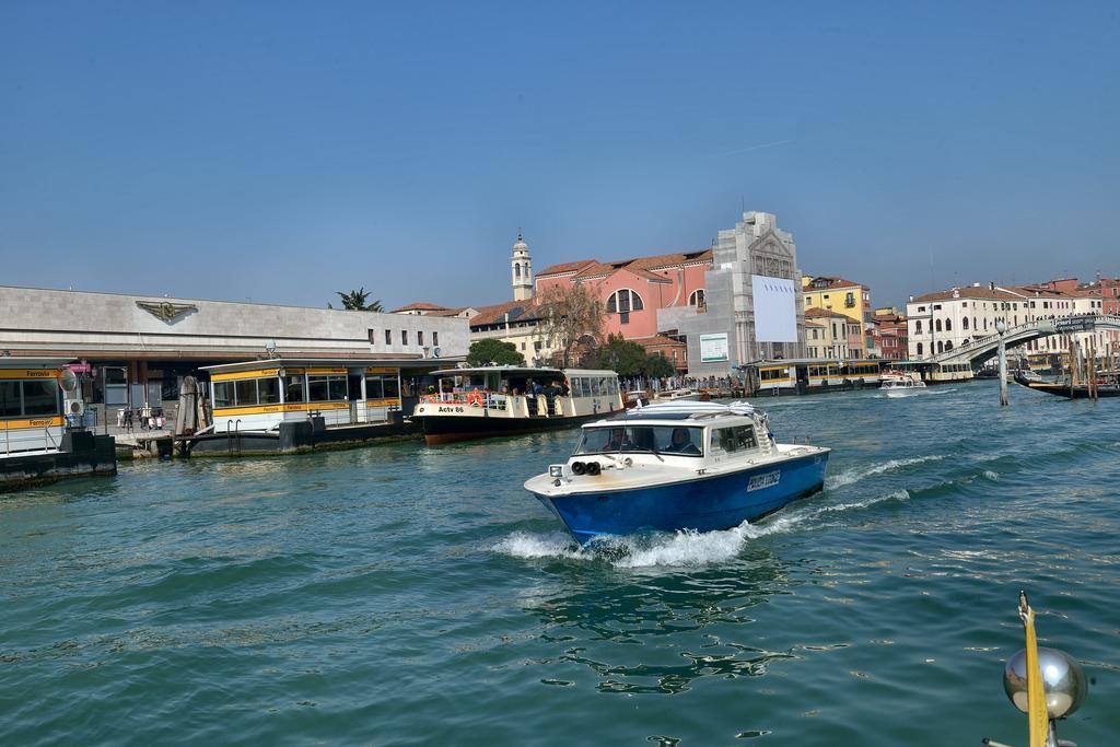 Residenza Ruga Giuffa Castello  Ngoại thất bức ảnh