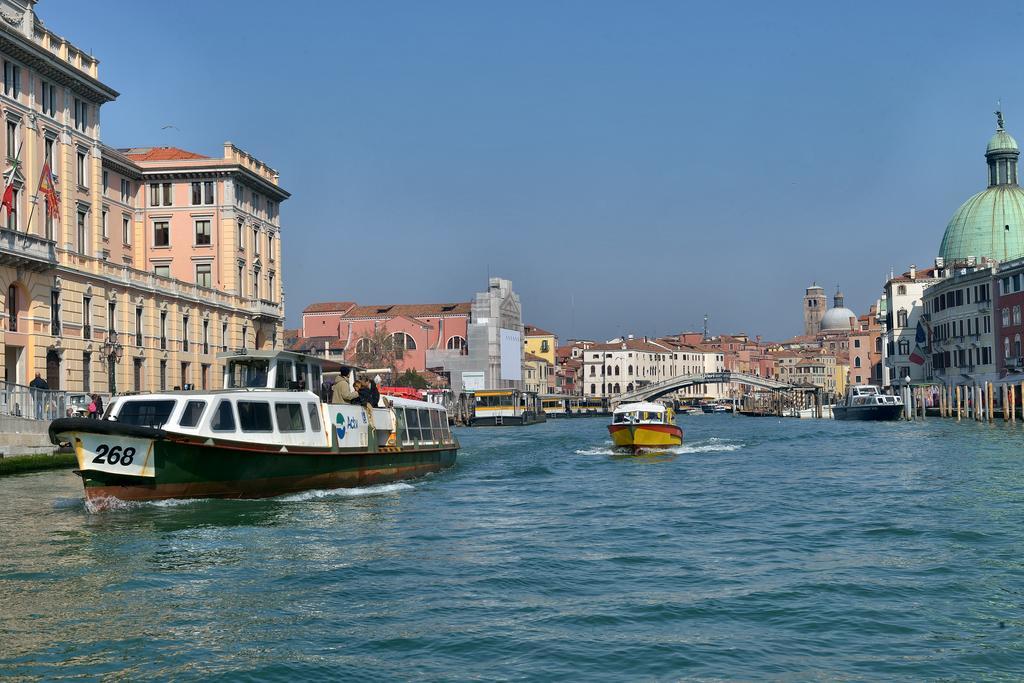 Residenza Ruga Giuffa Castello  Ngoại thất bức ảnh