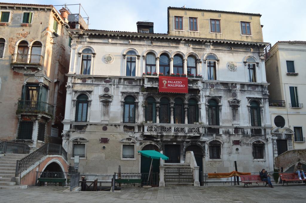 Residenza Ruga Giuffa Castello  Ngoại thất bức ảnh