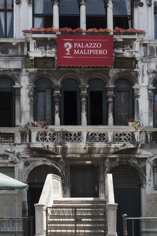 Residenza Ruga Giuffa Castello  Ngoại thất bức ảnh